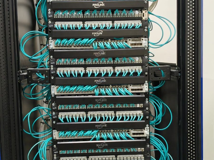 Cable management delivered by the Stark team